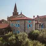 San Vito *