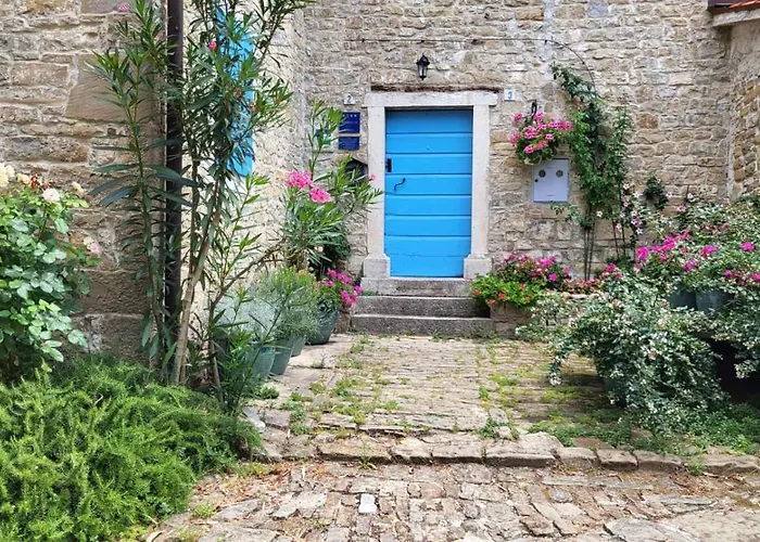 Apartment San Vito